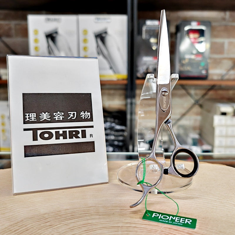 Forbici Giapponesi Professionali Pioneer LAG-700F (mancino) Mikado S.r.l.