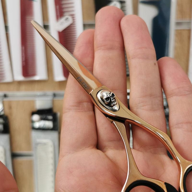 Forbici Professionali Giapponesi Joewell Fx-Pro Pink Gold Skull Mikado S.r.l. particolare impugnatura 3d e lama sword
