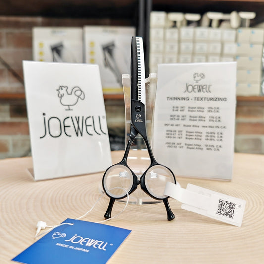 Forbici professionali Giapponesi per sfoltire Joewell E-40 Matte Black Mikado S.r.l.