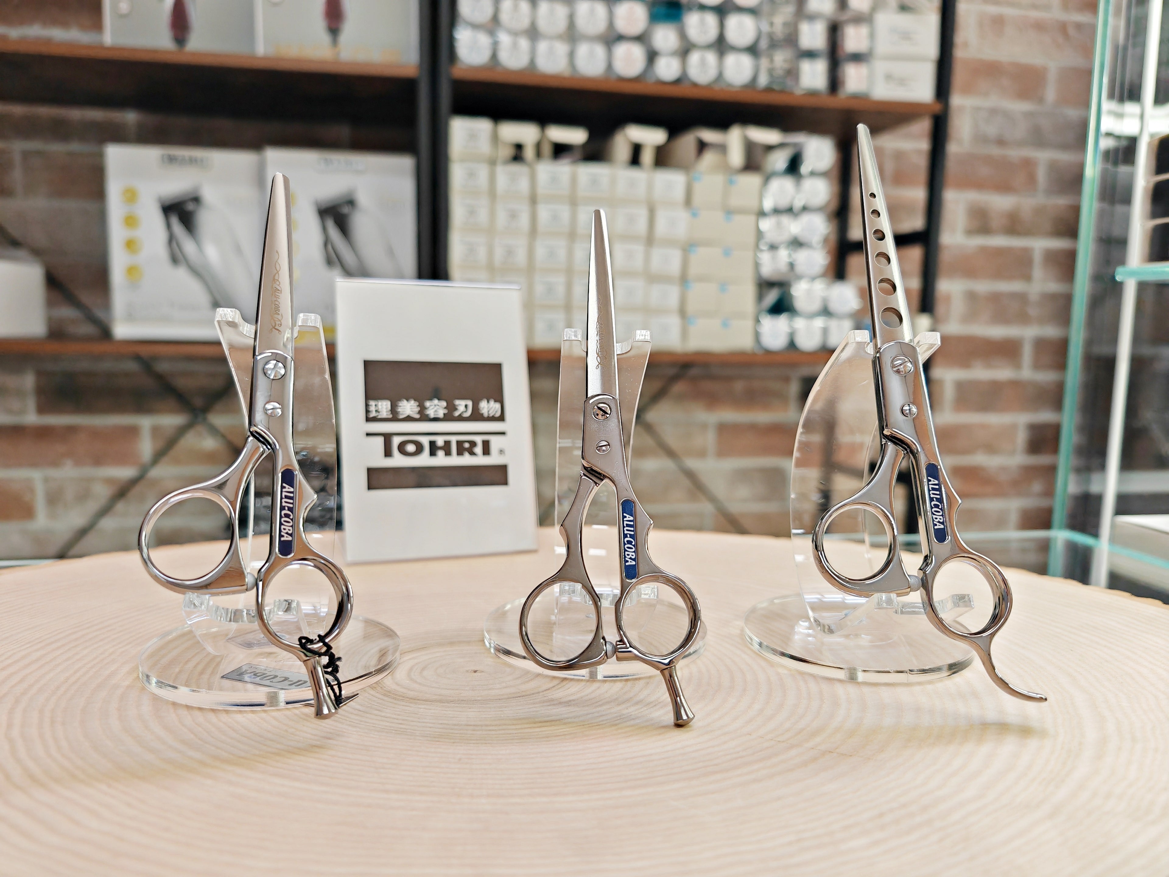 Mikado Italia Mikado S.r.l. Migliori Forbici Professionali per Parrucchieri e Barbieri