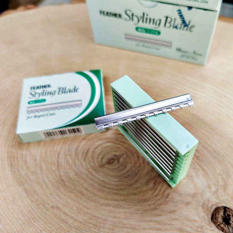 Lame Feather Styling Razor (Rapid Cut) New