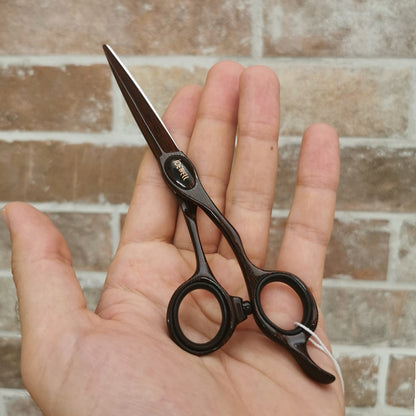 Forbici Professionali Artigianali Giapponesi Joewell Supreme Powder Metal Urushi-Mokume Mikado S.r.l. dipinta a mano con un vermiglio brillante e caldo