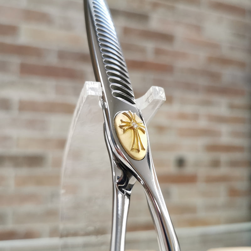 Forbici Texturizzanti Giapponesi parrucchieri e barbieri Joewell JGC-24 particolare Screw Cover a croce Mikado Italia